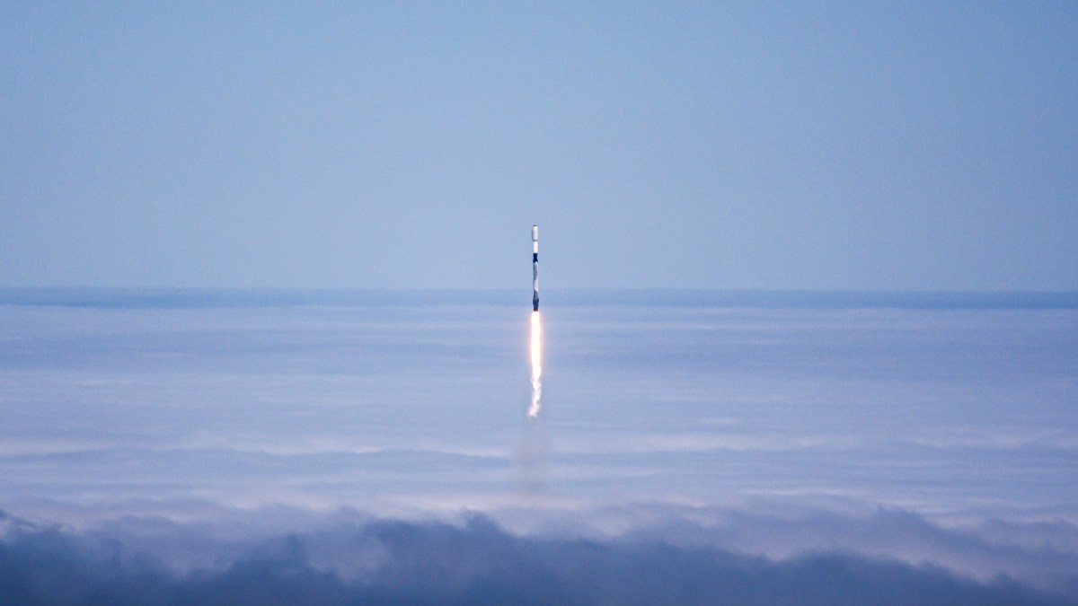 SpaceX IPO Closes Up 19% — the Largest IPO Ever, and the World's First Trillionaire